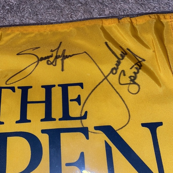 Hand signed Jordan Spieth and Jason Dufner The Open Flag - Picture 2 of 2